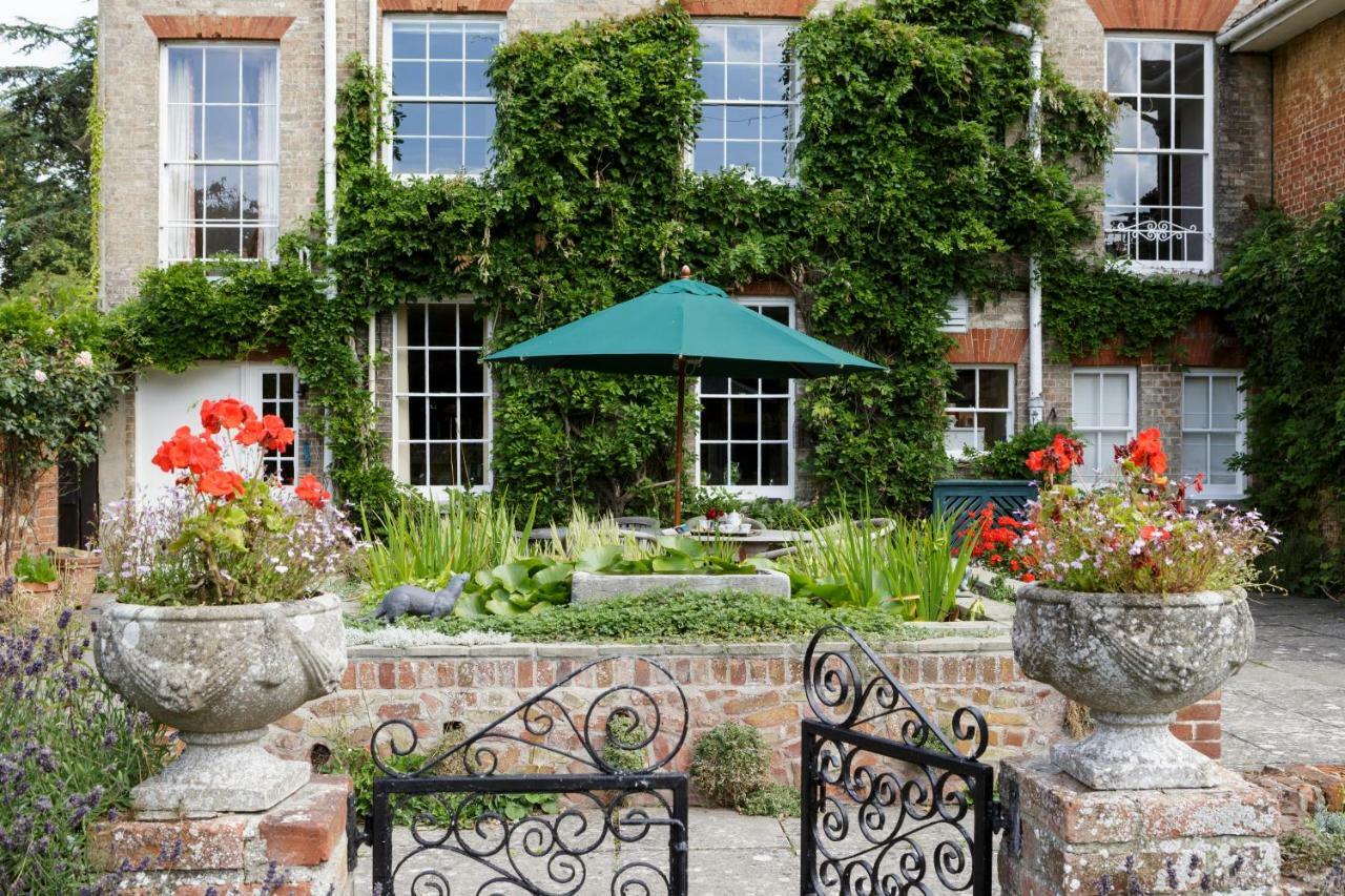 Rectory Manor *